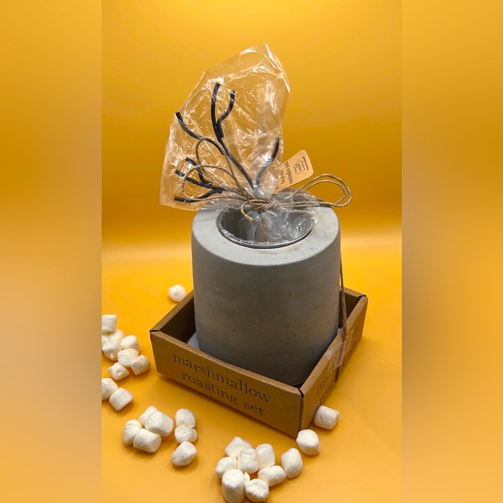 Marshmallow Roasting Set